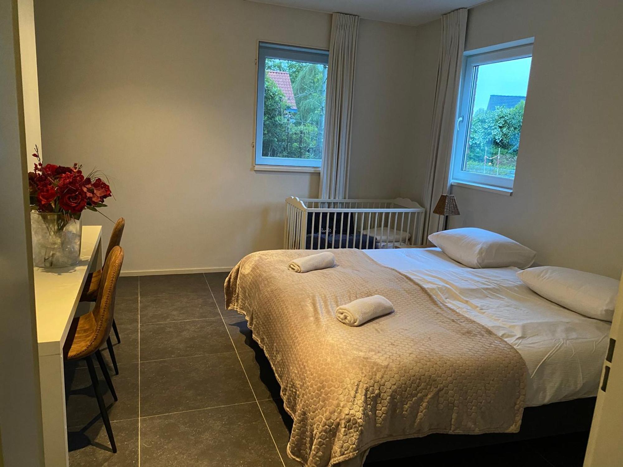 Villa Riverside Met Hottub, Eigen Aanlegsteiger, Zwemtrap, Trampoline En Kano'S Zeewolde Zewnętrze zdjęcie