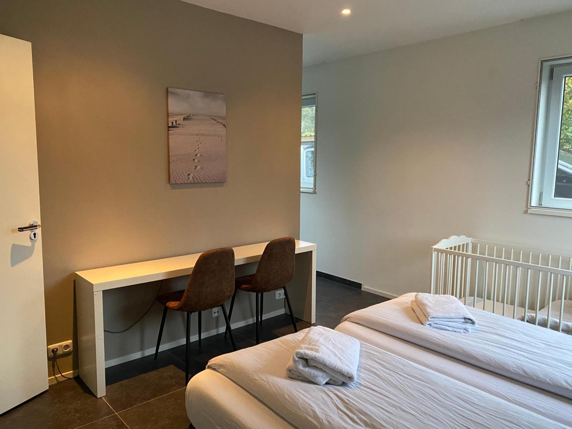 Villa Riverside Met Hottub, Eigen Aanlegsteiger, Zwemtrap, Trampoline En Kano'S Zeewolde Zewnętrze zdjęcie