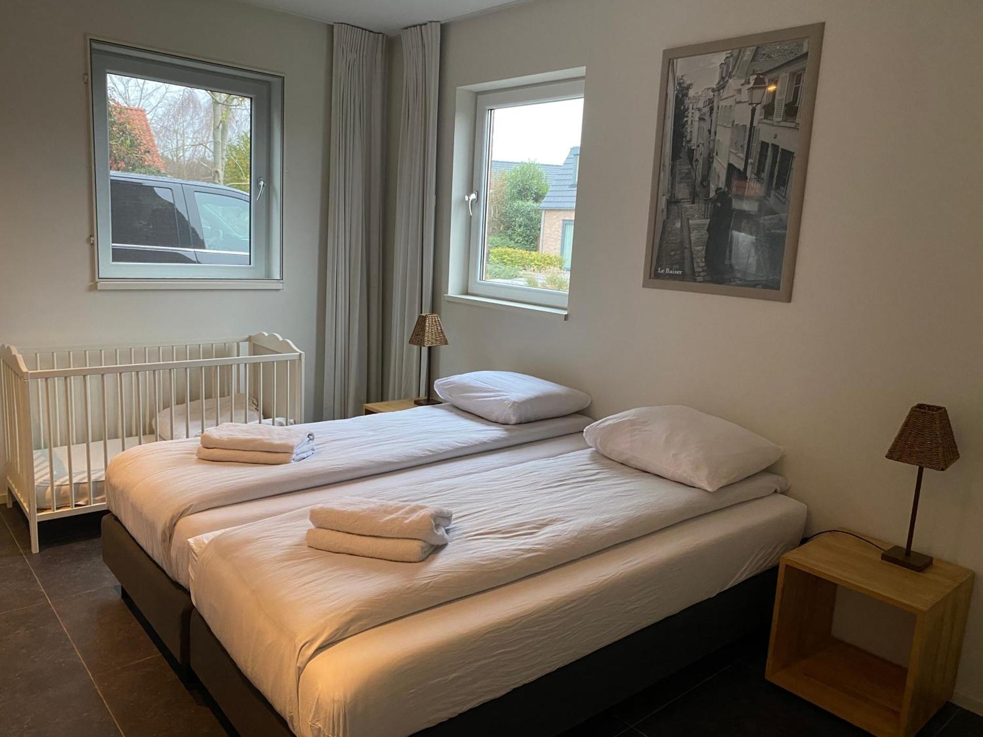 Villa Riverside Met Hottub, Eigen Aanlegsteiger, Zwemtrap, Trampoline En Kano'S Zeewolde Zewnętrze zdjęcie